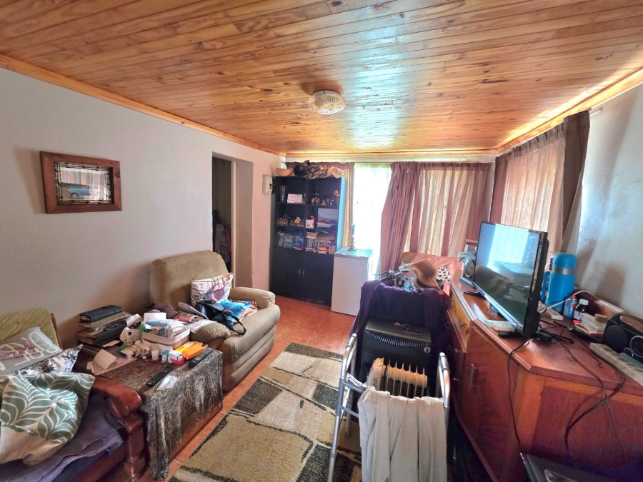  Bedroom Property for Sale in Reitz Free State